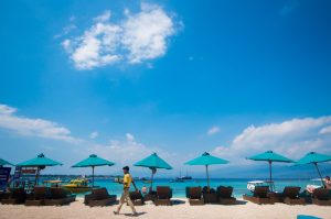 Serveur sur une plage de Gili Air